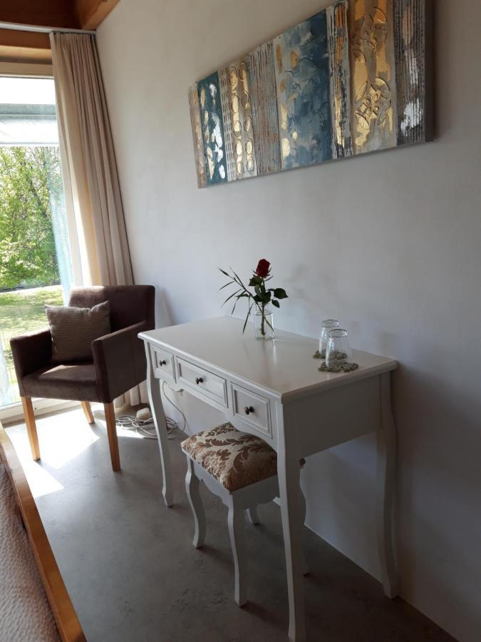 B&B 25 Münchwilen 외부 사진