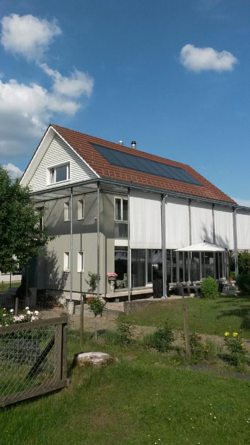 B&B 25 Münchwilen 외부 사진